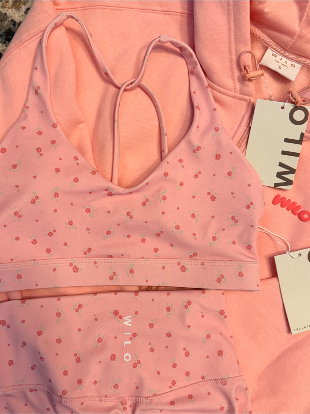WILO The Label Pink Floral 3 Piece Set Hoodie Bra Scrunch Shorts S NWT $204 - Picture 5 of 11